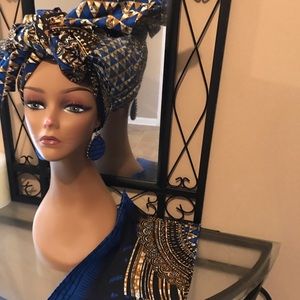 Mommie & Me matching head wraps with earrings.